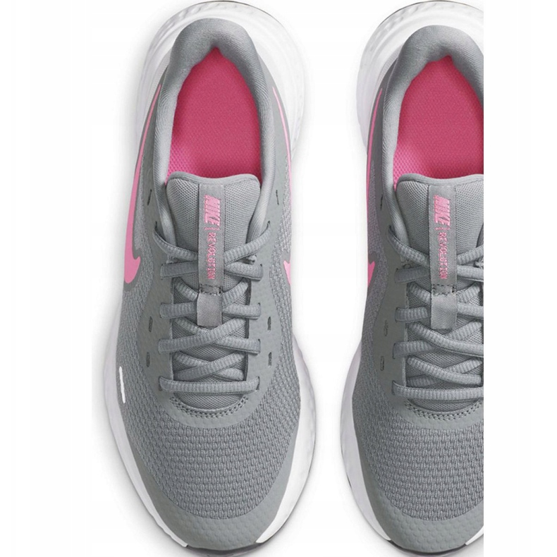 Scarpe da corsa Nike Revolution 5 BQ5671 015 grigio 1