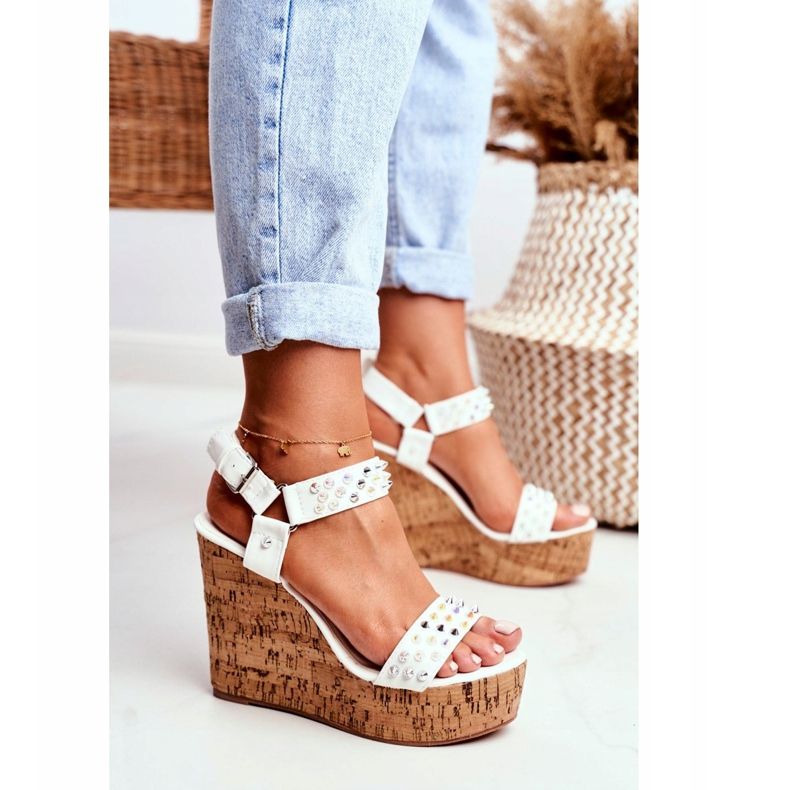 Sandali da donna con zeppa Lu Boo White Gail bianca 2