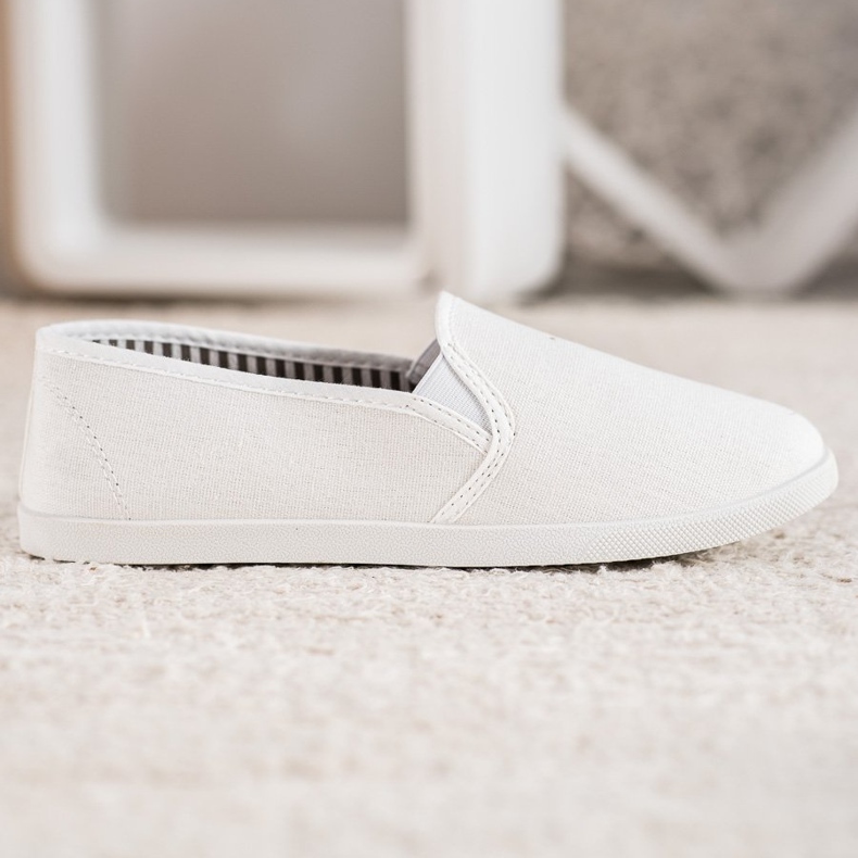 SHELOVET Comode scarpe da ginnastica slip-on bianco 1