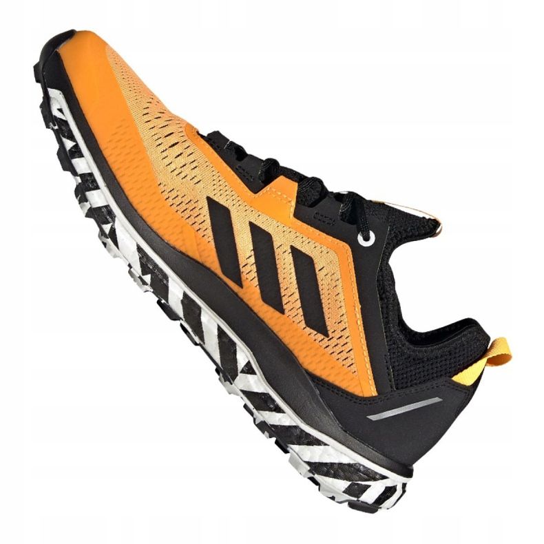 Scarpe Adidas Terrex Agravic Flow M FV2412 nero giallo 1