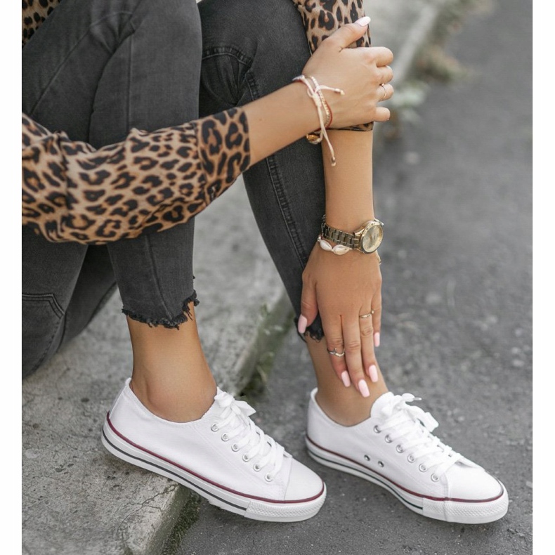 Sneakers bianche classiche da donna TH68-1 bianca 1