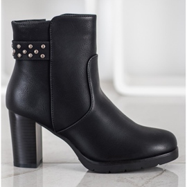 J. Star Stivali neri con cintura decorativa nero 2