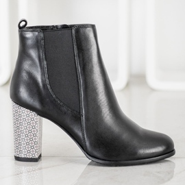 Evento Stivaletti classici in pelle nero 2