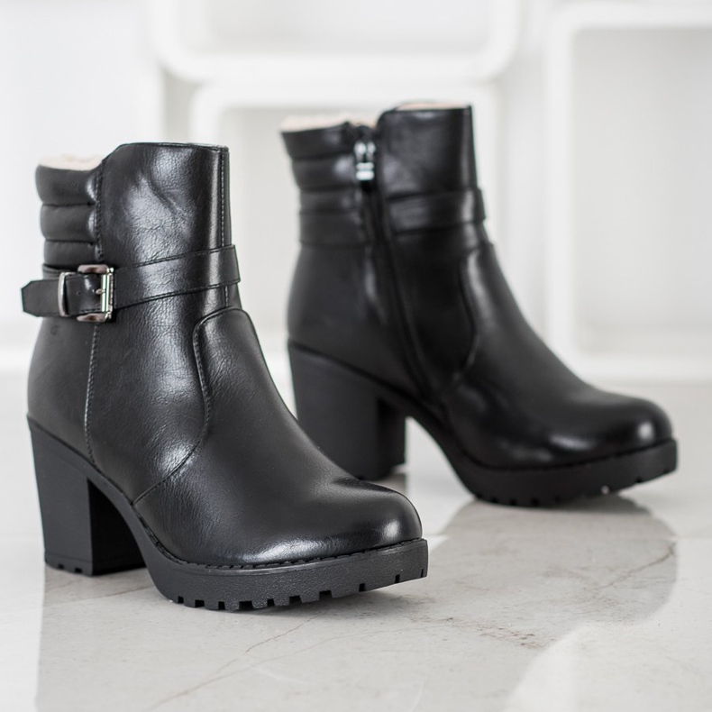 J. Star Comodi stivali in ecopelle nero 1
