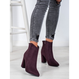 Evento stivali in spitz viola 2