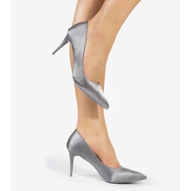 Décolleté grigie su tacco LEI-160 grigio 1