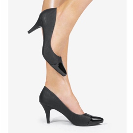Décolleté nere sul tacco YS-437 nero 1