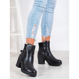 J. Star Comodi stivali in ecopelle nero 1