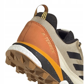 Scarpe Adidas Terrex Skychaser Lt M FV6836 beige multicolore 2