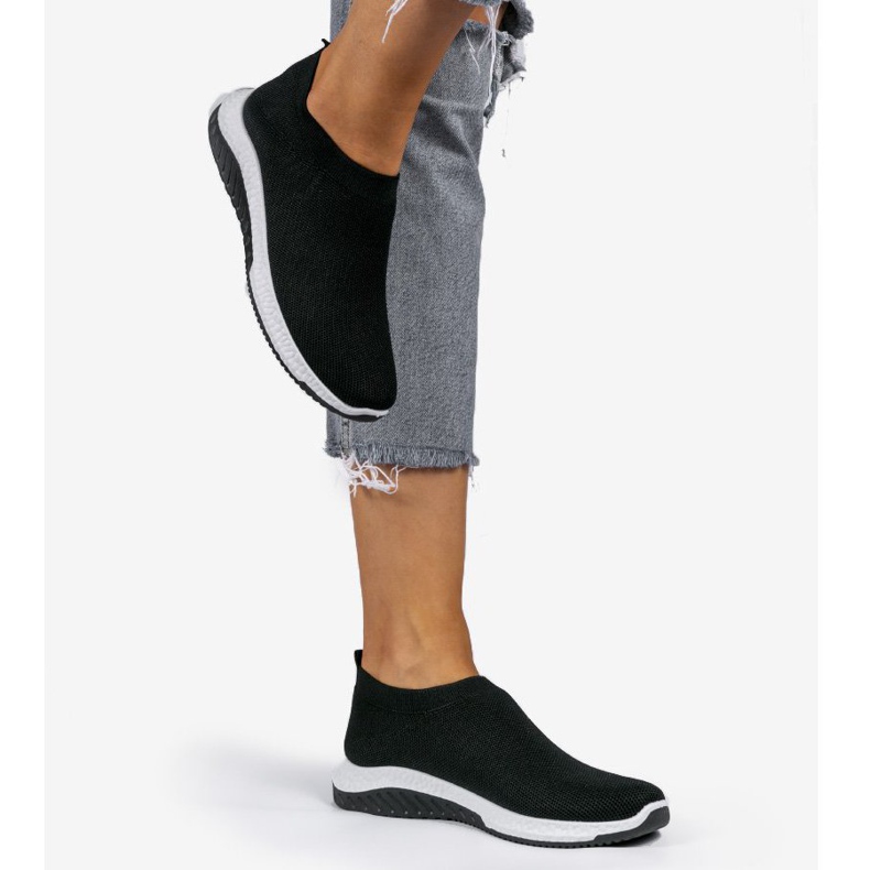 Scarpe slip-on sportive nere KK-211 nero 2