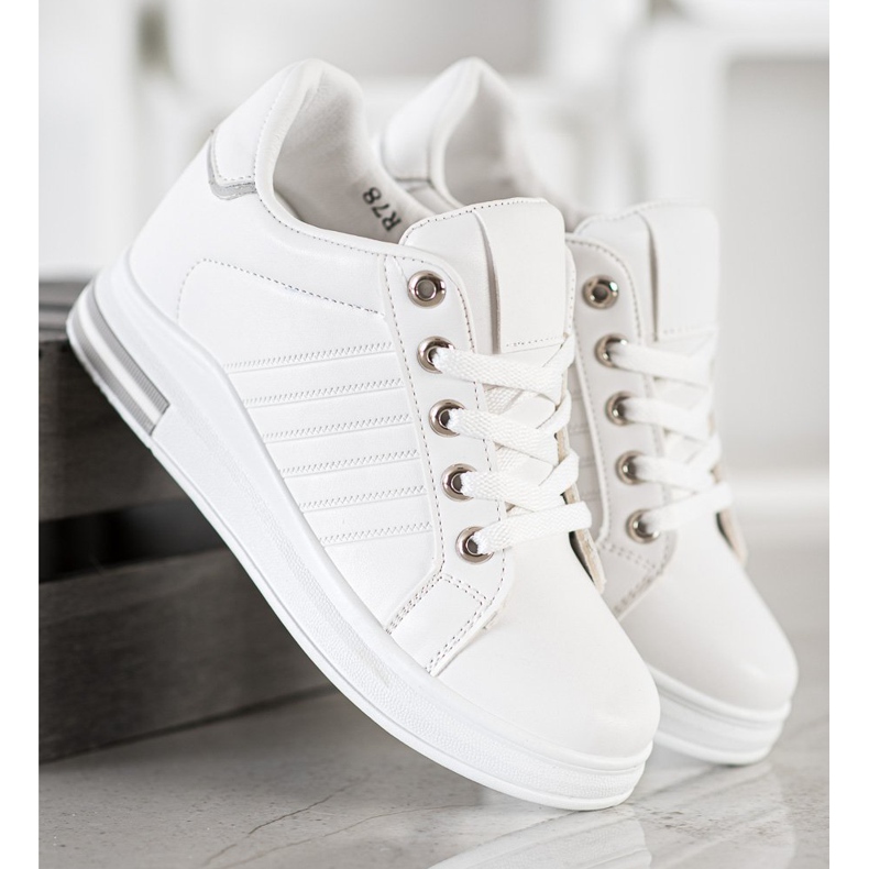 SHELOVET Sneakers bianche con zeppa bianca 2