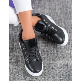 SHELOVET Sneakers nere con zeppa nero 1