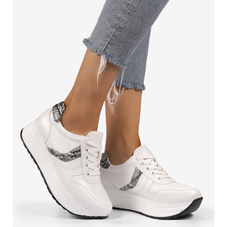 Scarpe sportive bianche, sneakers BK-20 bianco 2