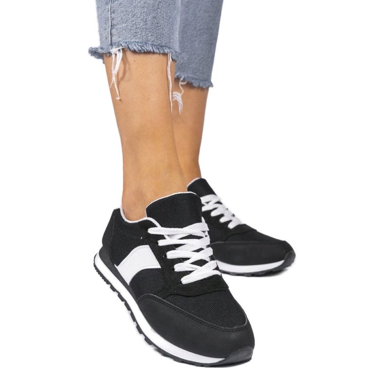 Sneakers sportive nere sneakers 3149 bianca nero 1