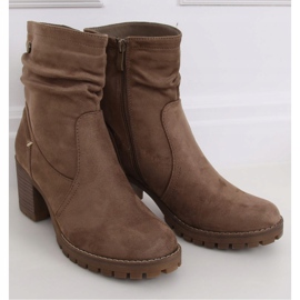 Stivali su tacchi alti beige scuro QQ-02 Khaki cachi 1