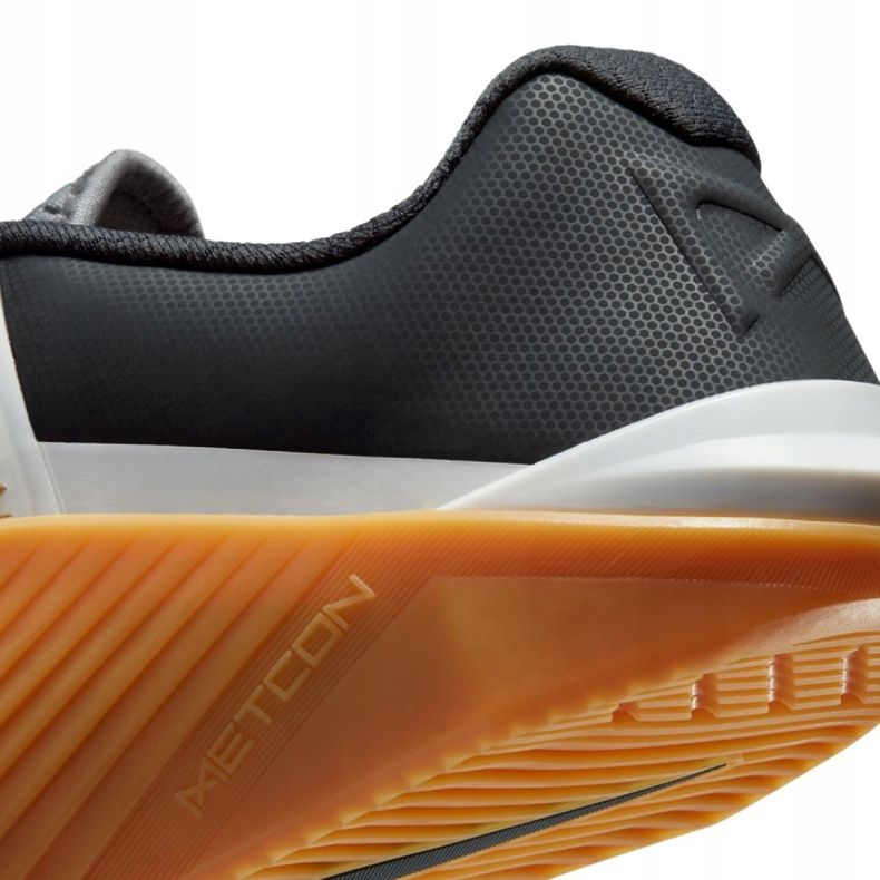 Scarpa da allenamento Nike Metcon 6 M CK9388-009 bianco nero grigio 2