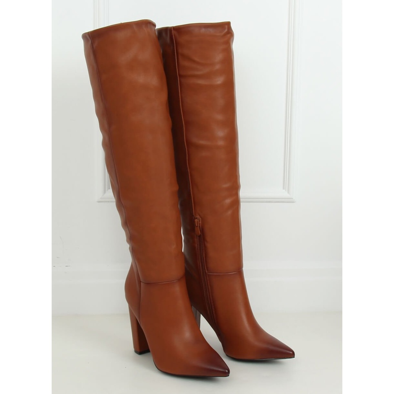 Stivali sopra il ginocchio sul cammello RB42P Camel post marrone 2