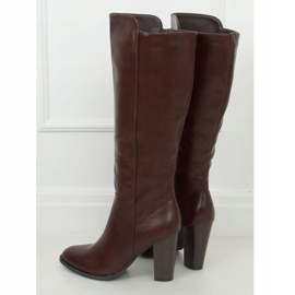 Stivali marroni con tacco alto UK03P Brown marrone 1
