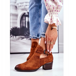 Vinceza Stivali Da Donna Con Tacco Alto Con Intagli Camel Sicily marrone 1