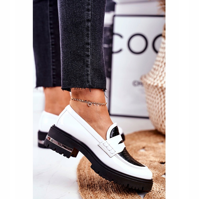 PV3 Mocassini Brogue Donna Pelle Bianco Visconi 3136042 nero 2
