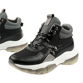 Sneakers sportive nere alla moda realizzate in ecopelle Donatella nero grigio 1