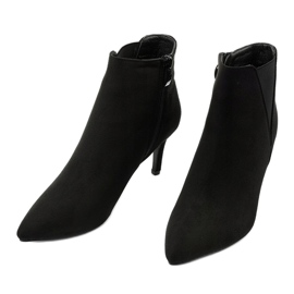 Stivaletti neri con elastico Pattera nero 2