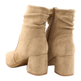 M.Daszyński Stivali in camoscio beige MR2025-10 1