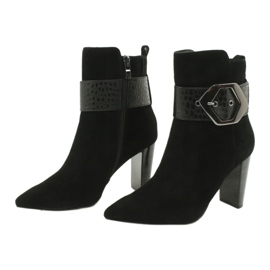 Caprice Stivali in pelle nera con fibbia 25317-25 025 nero 2