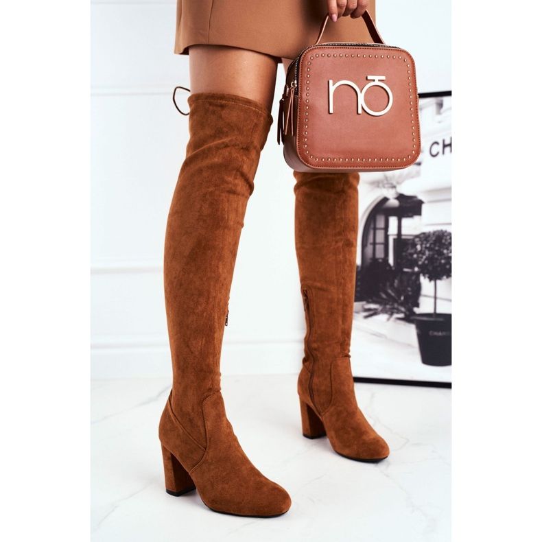 Mulanka Stivali da donna in pelle scamosciata su un tacco Camel Highso marrone 1