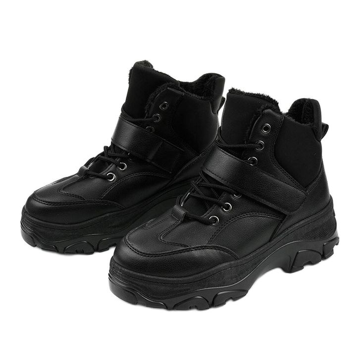 Sneakers sportive nere alla moda realizzate in ecopelle Soulsille nero 2