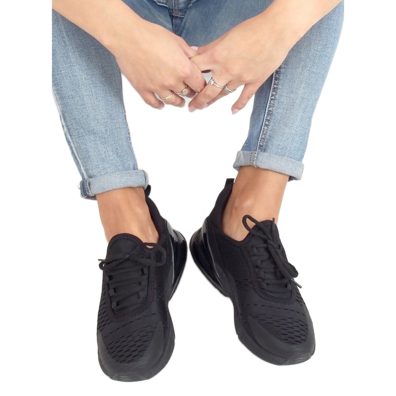 Nero HY104 Scarpe sportive nere 1