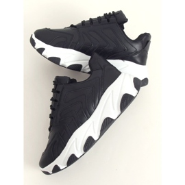 Nero YK301 Scarpe sportive nere 1
