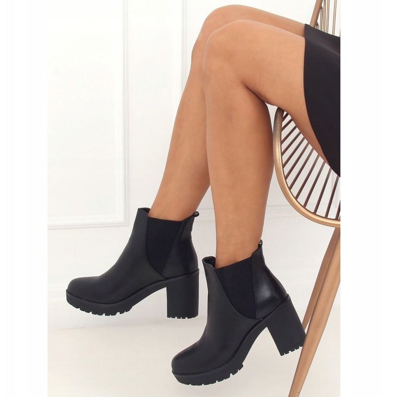 Stivaletti Chelsea neri, neri J19-129 Black nero 2