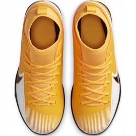 Scarpa da calcio Nike Mercurial Superfly 7 Club Tf Junior AT8156 801 arancia giallo 1