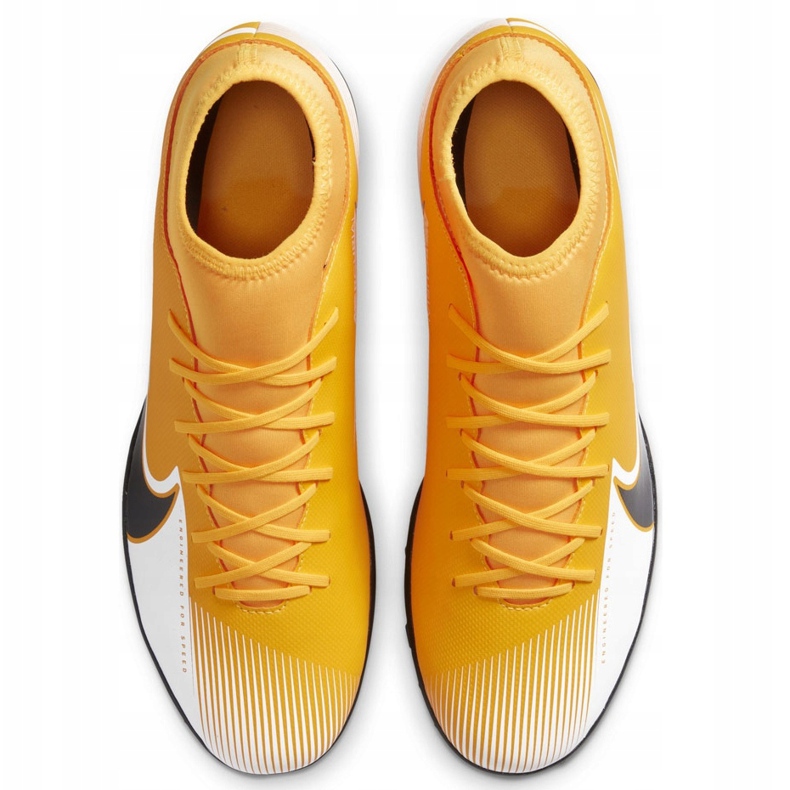 Scarpa da calcio Nike Mercurial Superfly 7 Club Tf AT7980 801 arancia giallo 1