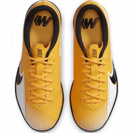 Scarpa da calcio Nike Mercurial Vapor 13 Academy Ic Junior AT8137 801 arancia giallo 1