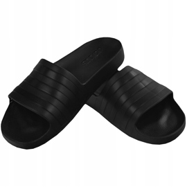 Pantofole Adidas Adilette Comfort nere S82137 nero 1
