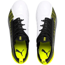 Scarpe calcio Puma One 5.1 Fg Ag giallo-bianco-nero 105578 03 1