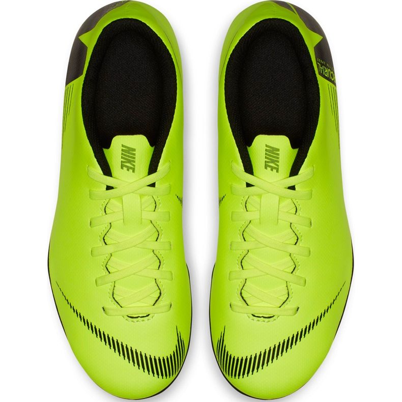 Scarpa da calcio Nike Mercurial Vapor 12 Club Mg Jr AH7350 701 multicolore verde 1