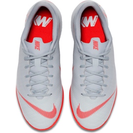 Nike Mercurial Vapor X 12 Academy Ic Jr AJ3101 060 scarpe da calcio bianco grigio 1