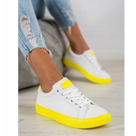 SHELOVET Calzature Con Suola Gialla bianca 1