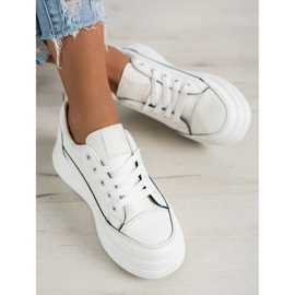 SHELOVET Scarpe sportive sulla piattaforma bianca 1