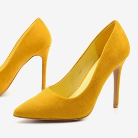Classiche scarpe col tacco Hyirnar gialle in camoscio giallo 1