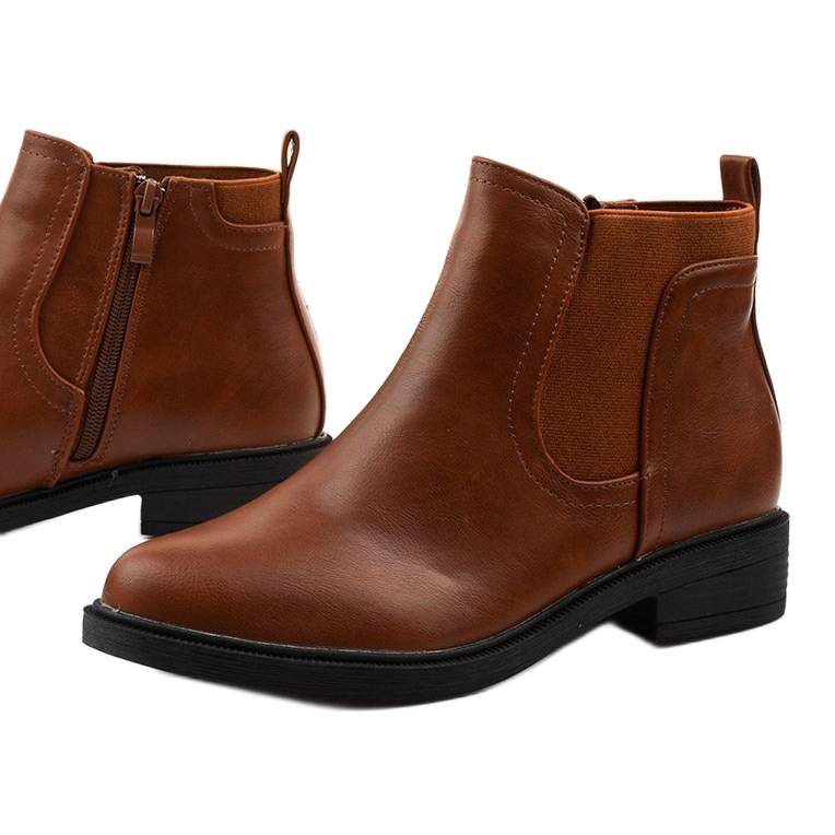 Stivali flat Fysernessa in ecopelle marrone 1
