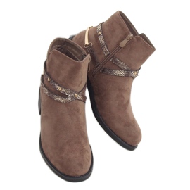 Stivali beige scuro da donna RQ332 Khaki 2