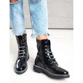 Goodin Stivaletti laccati con lacci nero 1