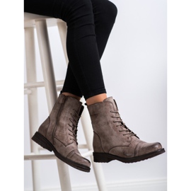 SDS Lavoratori allacciati beige 1