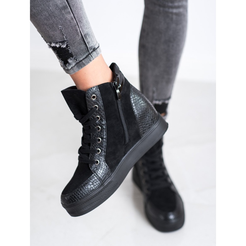 Bestelle Scarpe comode con zeppa nero 1
