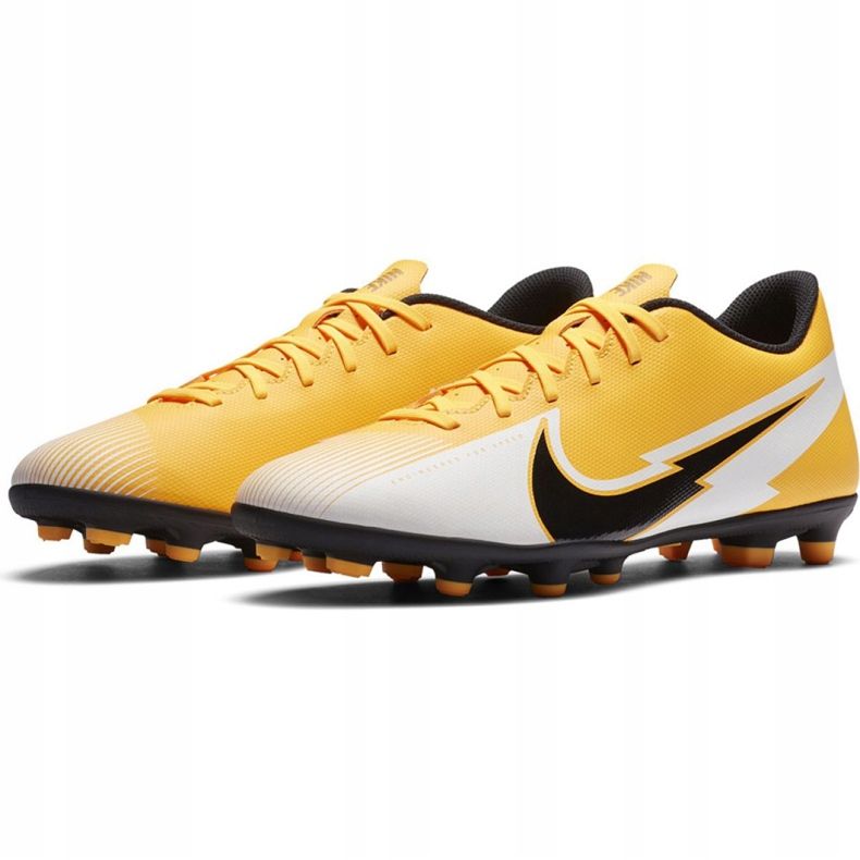 Nike Mercurial Vapor 13 Club FG / MG M AT7968 801 scarpe da calcio giallo giallo 1