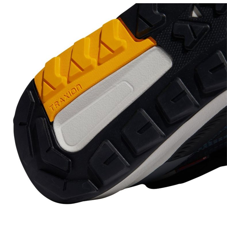 Scarpe Adidas Terrex Trailmaker Mid Cold.Rdy M FV6886 nero multicolore 1